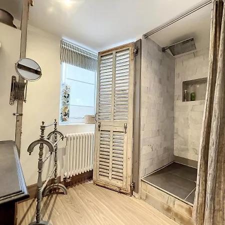 Privatunterkunft Petit Nid